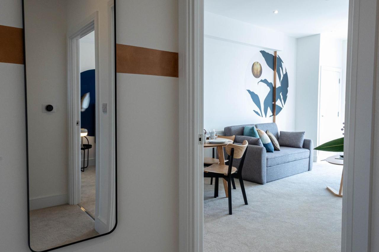 Modern Apartments With Balcony In Merton Near Wimbledon By Sojo Stay Mitcham Dış mekan fotoğraf