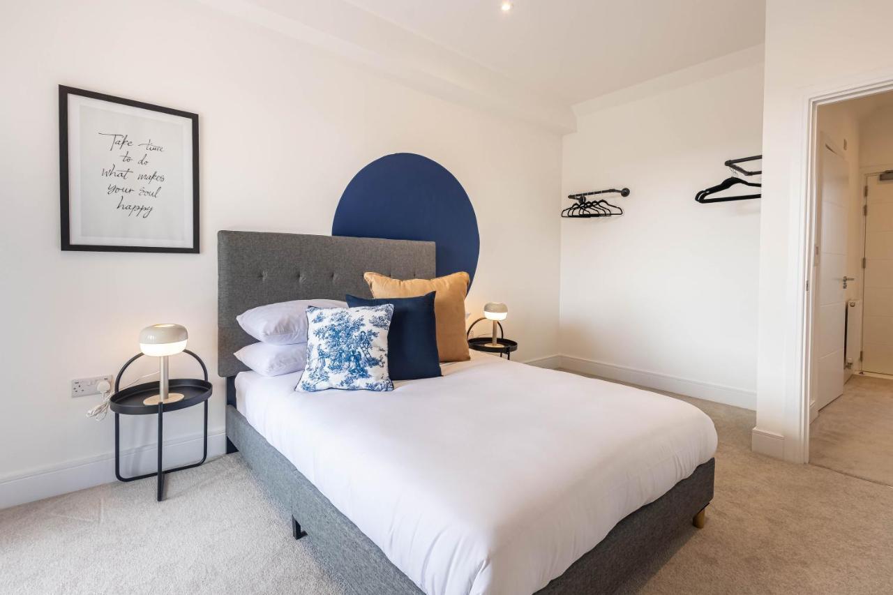 Modern Apartments With Balcony In Merton Near Wimbledon By Sojo Stay Mitcham Dış mekan fotoğraf