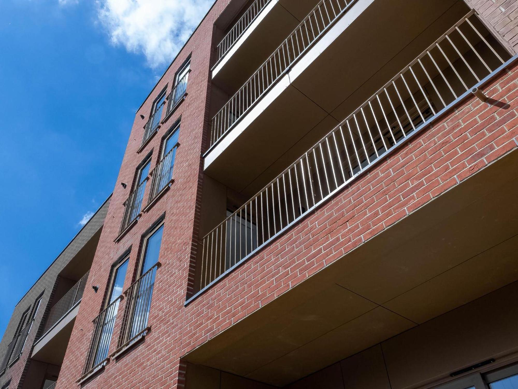 Modern Apartments With Balcony In Merton Near Wimbledon By Sojo Stay Mitcham Dış mekan fotoğraf