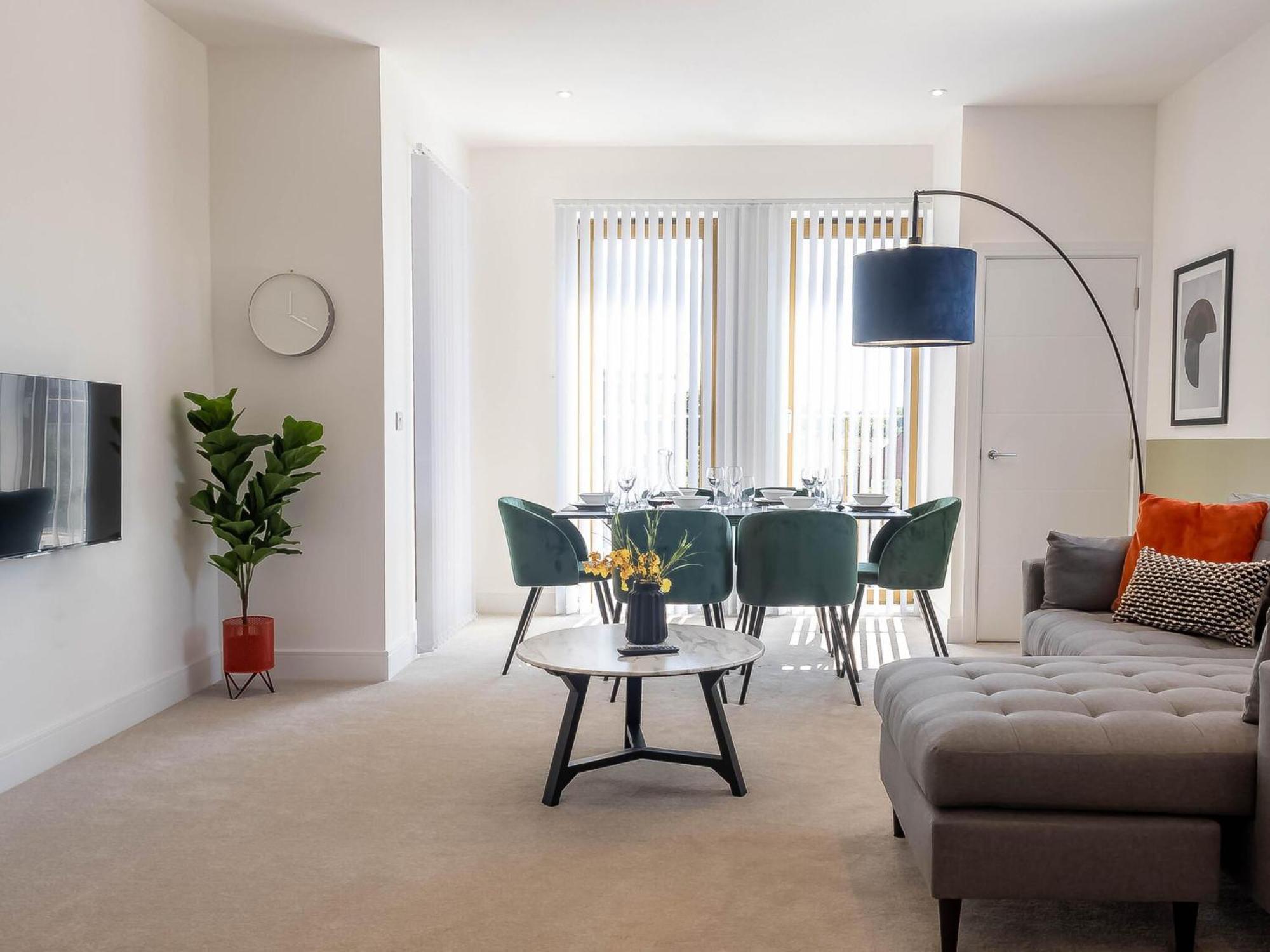 Modern Apartments With Balcony In Merton Near Wimbledon By Sojo Stay Mitcham Dış mekan fotoğraf