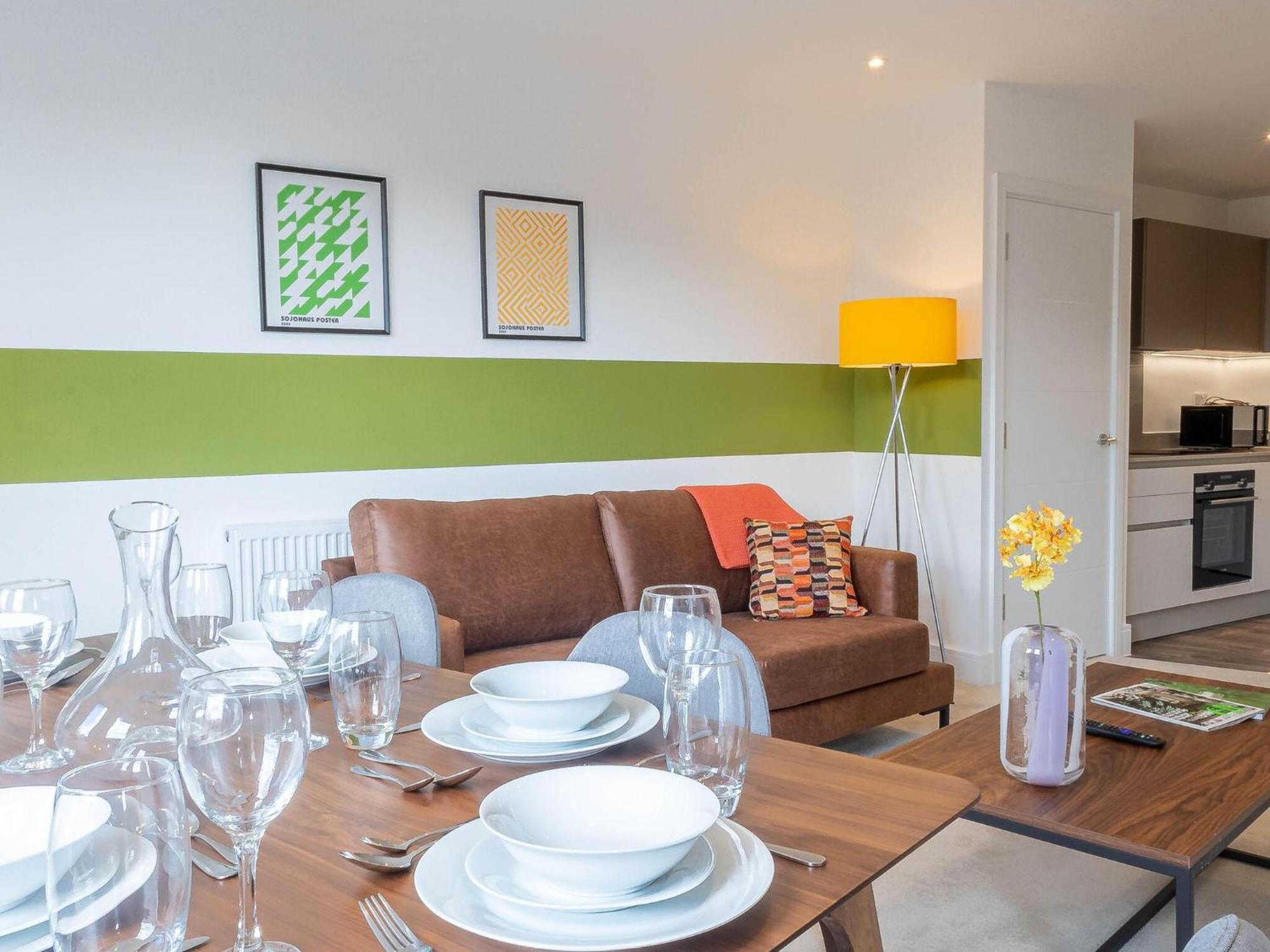 Modern Apartments With Balcony In Merton Near Wimbledon By Sojo Stay Mitcham Dış mekan fotoğraf